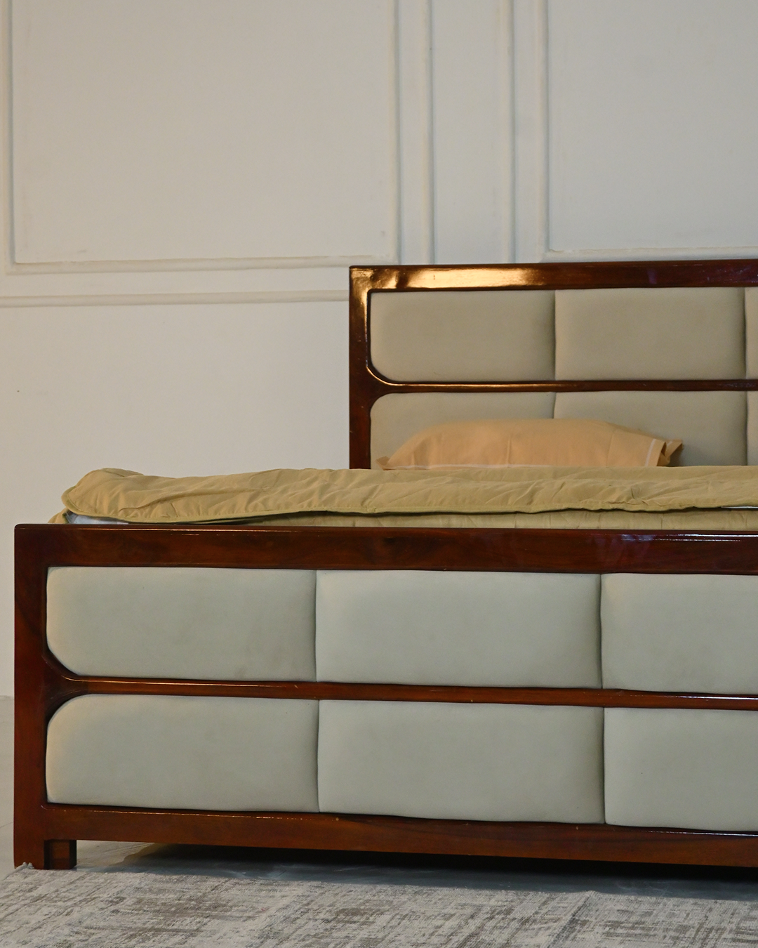 Rajshree Comfort Bed