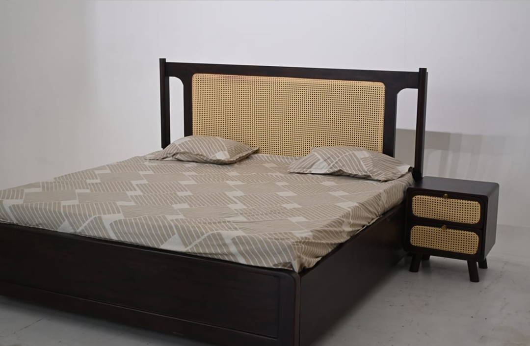 The Aurelia Luxe Bed