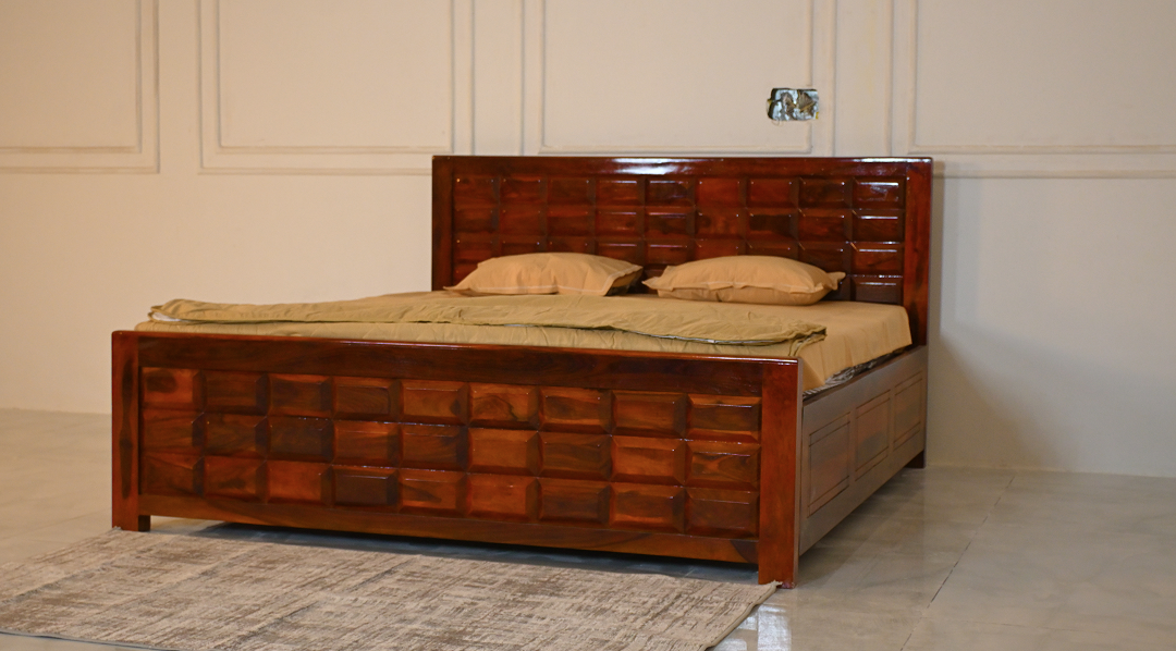 Rajvansh Wooden Bed