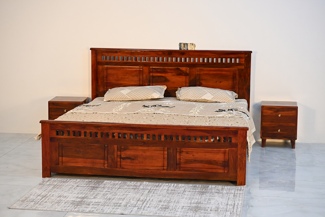 Devansh Heritage Bed