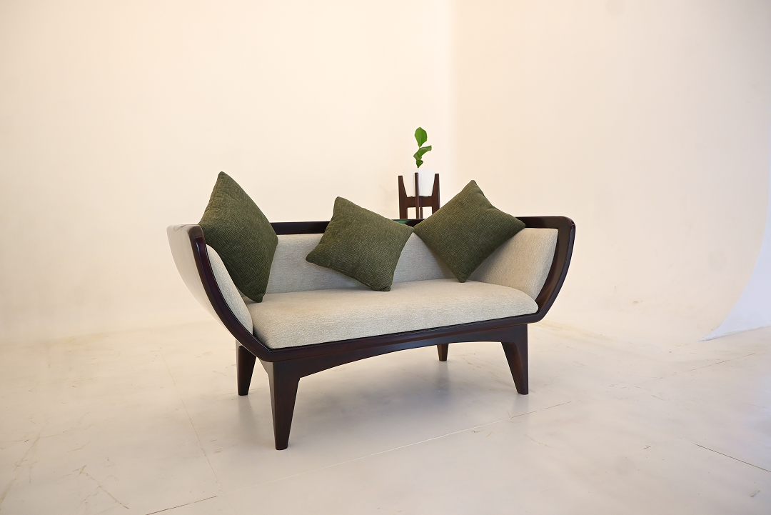 Velora Lounge