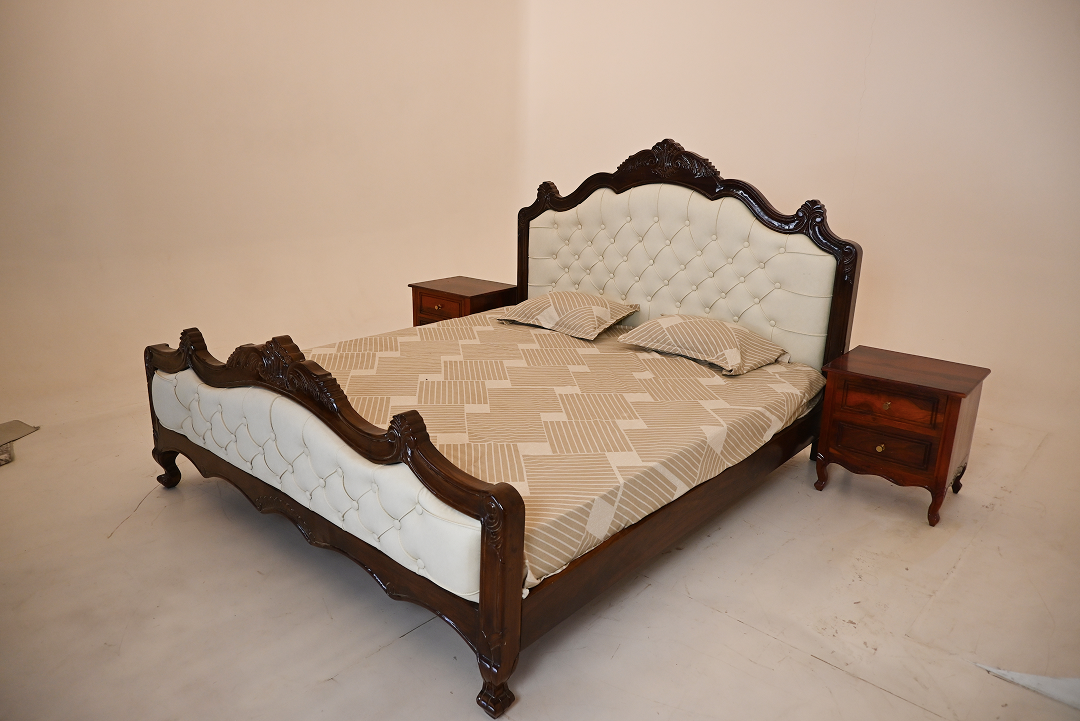 Maharani Classic Bed