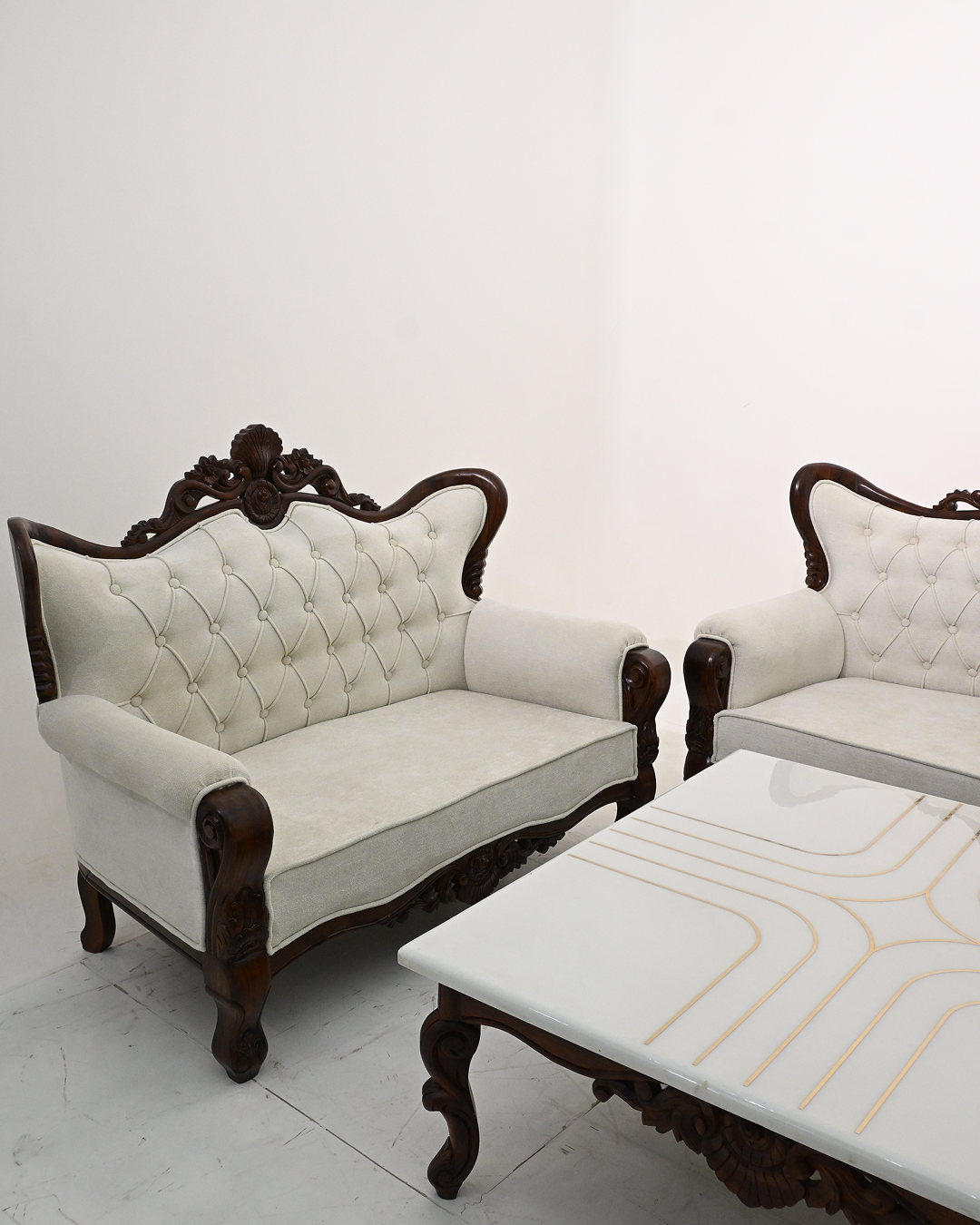 Royal Majesty Sofa