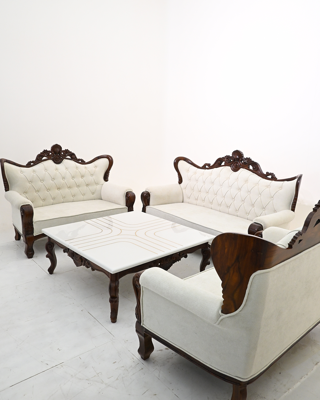 Royal Majesty Sofa