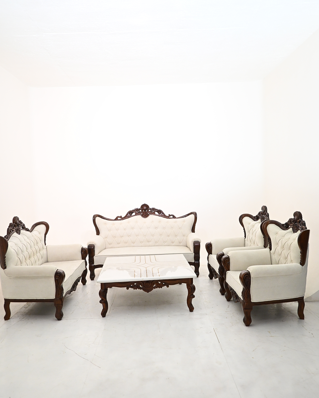 Royal Majesty Sofa