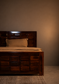 Rajvansh Wooden Bed